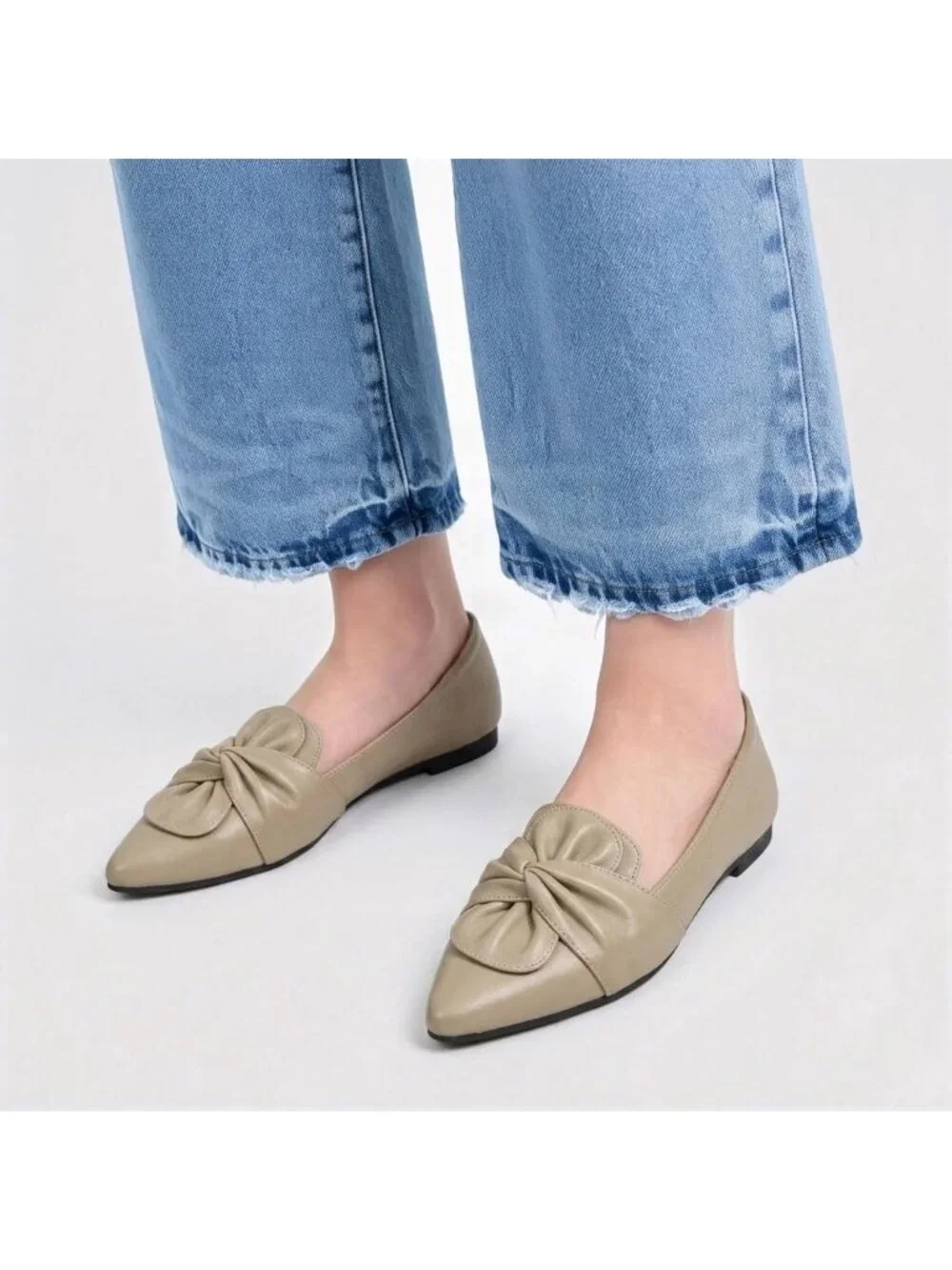 Women's Nude Soft PU Leather Pointed Toe Ballet Flat Non-Slip Rubber Sole Shoes